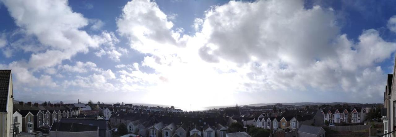 Bright, Modern 1 Bedroom Apartment, Uplands, Swansea Bagian luar foto