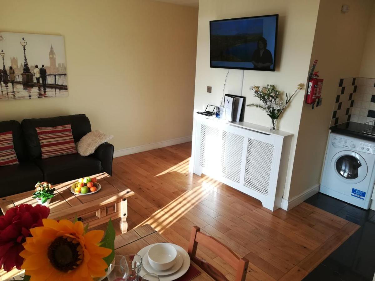 Bright, Modern 1 Bedroom Apartment, Uplands, Swansea Bagian luar foto